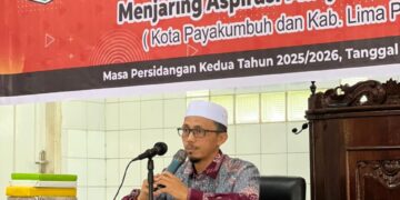 Masjid Darussalam Jadi Ruang Aspirasi, Irsyad Safar Serap Keluhan Warga Padang Tiakar